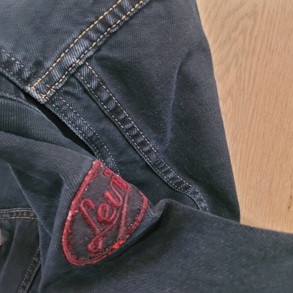 Levi’s Vintage Trucker Jean Jacket Size Large 90’s Denim Distressed Patches - Picture 7 of 7